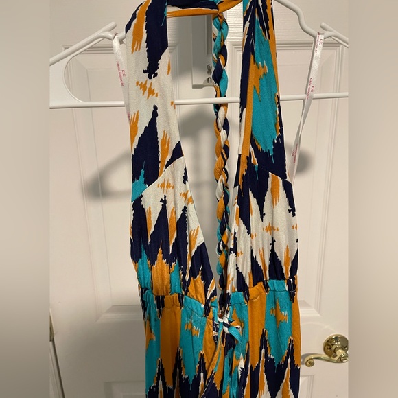 Halter dress perfect condition size small - Picture 4 of 7